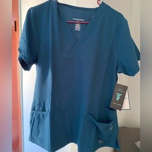 5 for 20$ new with tags scrub top size medium
